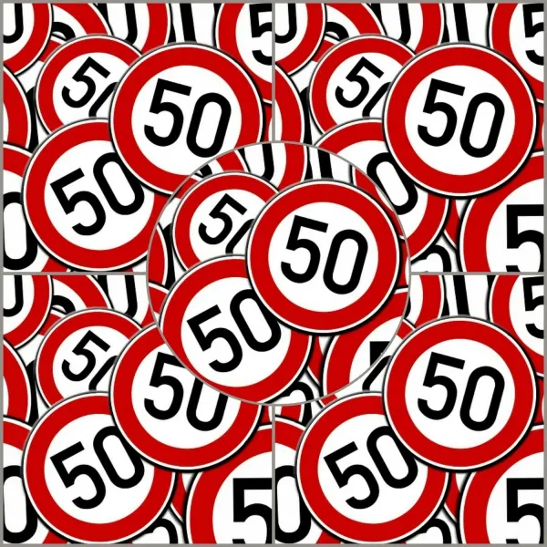الآن ولفترة محدودة بـ 50 ريال لأي قطعة في “إرم للأزياء“