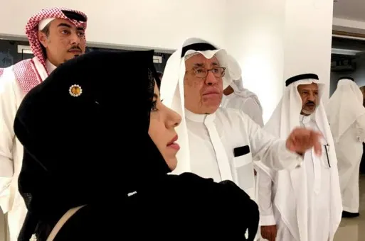آل طالب تدعم «إبصار» بريع معرضها «أثر خُشيبات».. في جدة