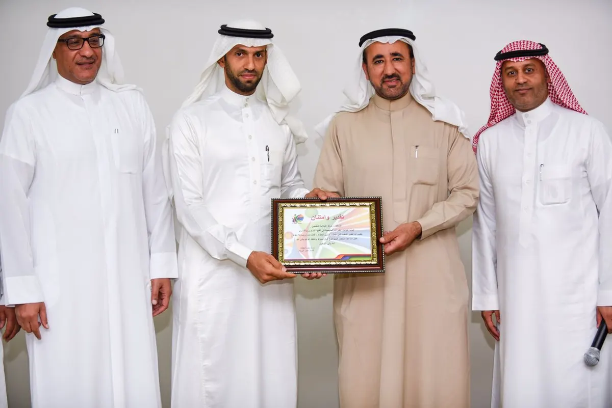 محاضرات تنموية في ختام نخب العطاء التطوعية
