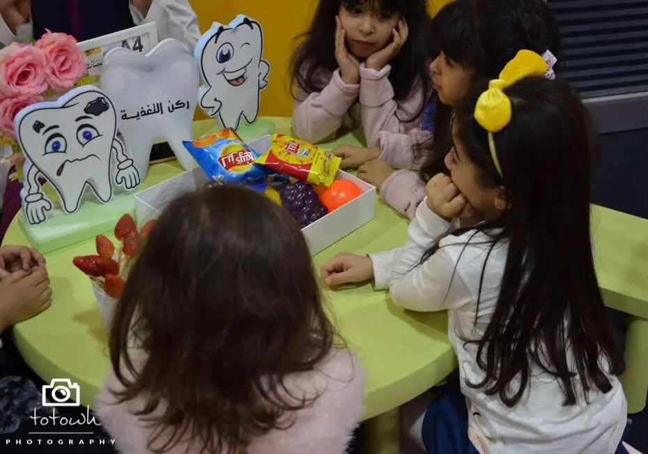 سيهات .. ”أسناني لولي2” تثقف 82 طفلاً بالعناية بالفم والأسنان