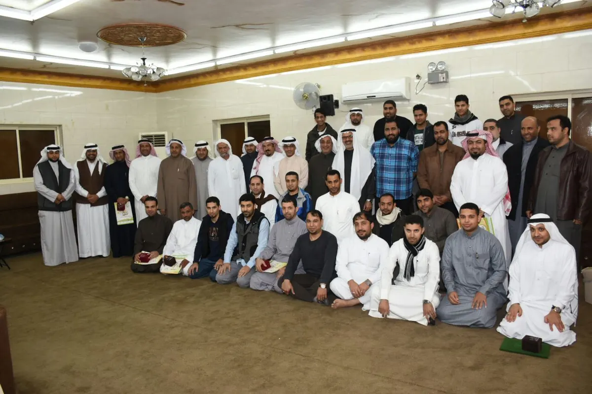بالصور .. خيرية مضر تكرم كوادر مهرجان تألق 3