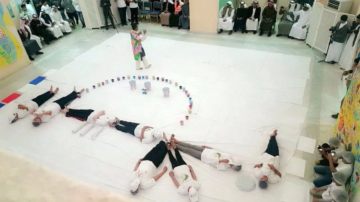 سيهات.. طلاب ابن القيم يرسمون السلام بالألوان !