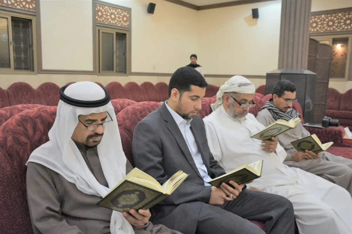 ٦٥ مشتركا في الختمة القرانية الأولى بأم الحمام