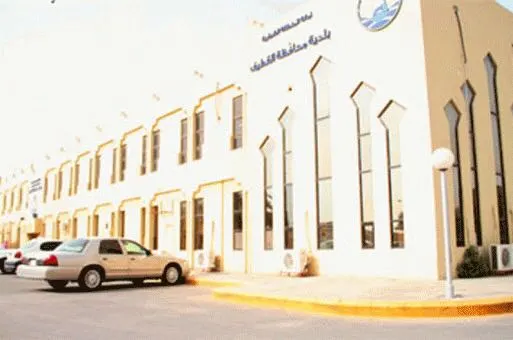 بلدية القطيف تفرض غرامات 41 ألف ريال على محلات مخالفة