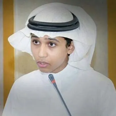 فـوقَ تُراب الشّباب