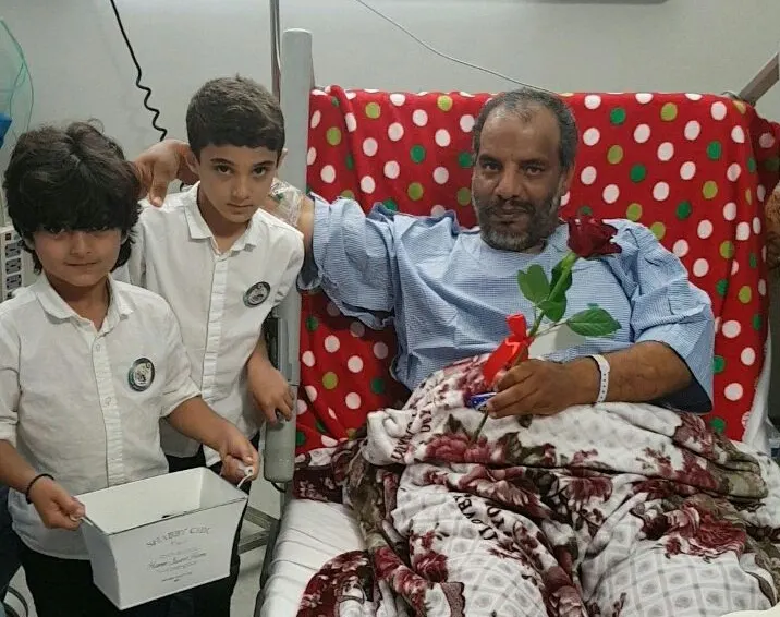 بالصور.. «أنامل الرحمة» تشارك المرضى فرحة ميلاد أمير المؤمنين عليه السلام