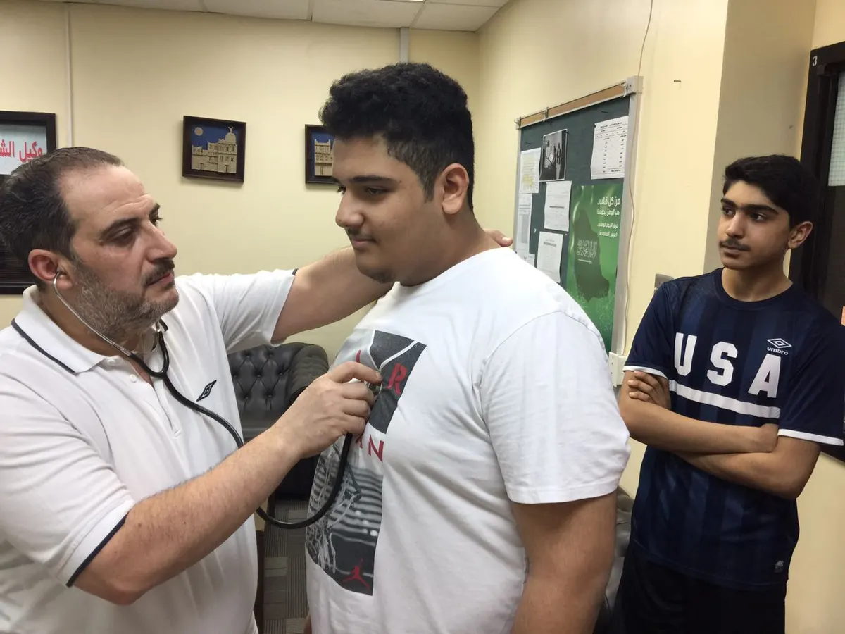 نادي الحي بالقطيف يجري الفحوص الطبية للاعبيه استعداداً لـ "اليوم الأولمبي"