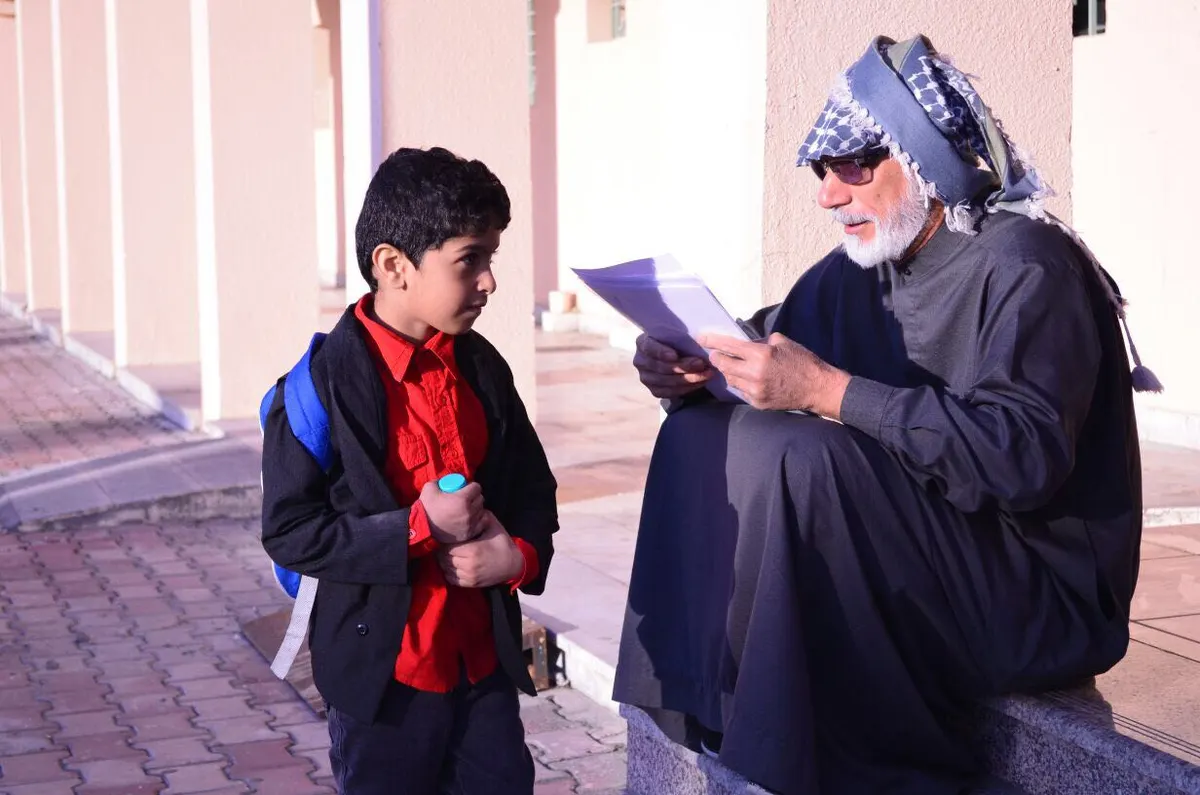 المخرج " آل غانم " يطرح فيلم " عَوِّدْ بَنِيك " على اليوتيوب