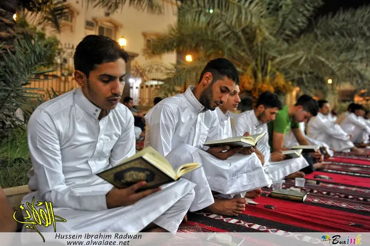 أهالي القطيف يستعدون لاستقبال شهر رمضان المبارك
