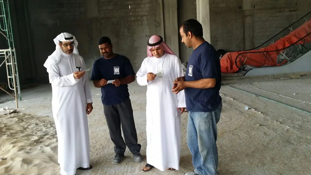 بالصور..« عمل القطيف» يضبط 11 مخالفاً خلال حملات تفتيشية في رمضان