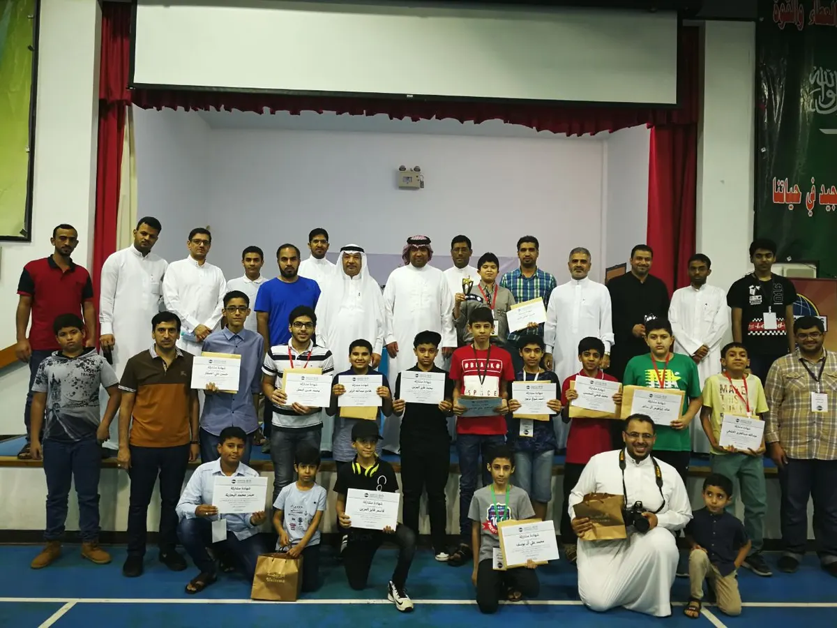 «واحة القطيف» يدرب طلاب «الحي» على فنون الإلقاء