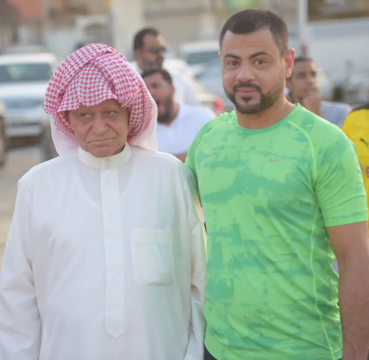 « شاطئية أم الحمام» تجمع الأب والابن والحفيد
