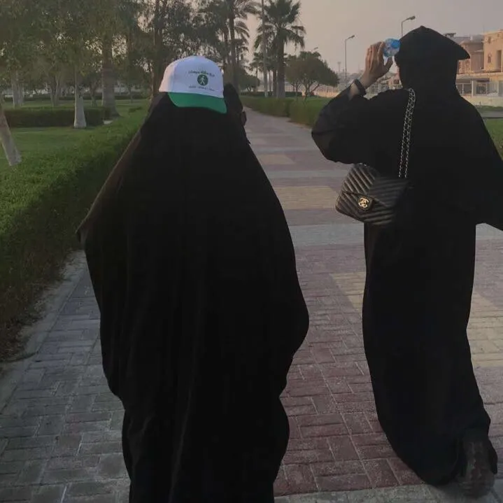 أهم ٧ أسباب تدفع ١٧ سيدة في سيهات للمشي الجماعي !