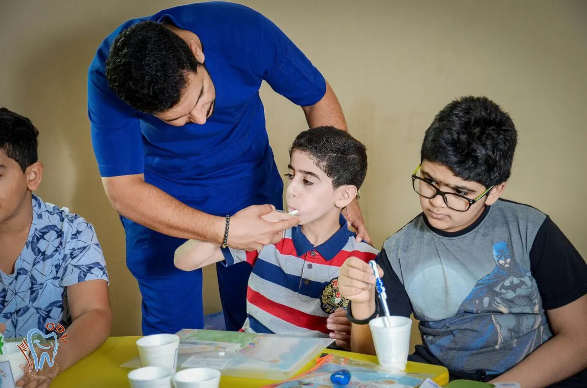 سيهات.. «أسنان القطيف» يثقف 38 طفلاً حول العناية بالفم