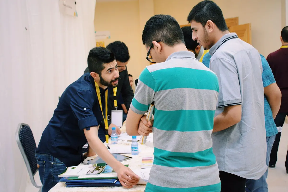 «الجانب الآخر» يجتذب مستفيدي ملتقى الإعداد الجامعي