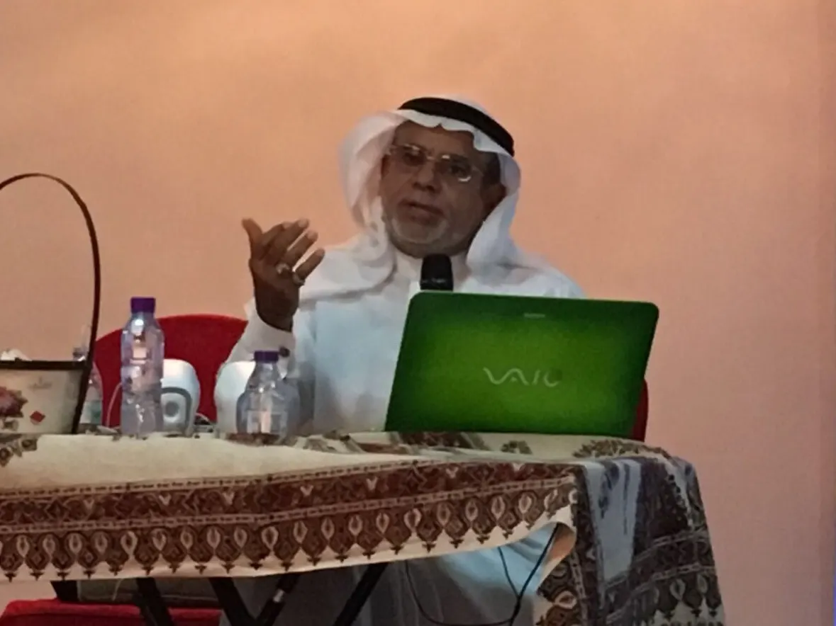 تاروت..الطاهر يقدم "مظاهر نمو الطفل في السنوات الثلاث الأولى"