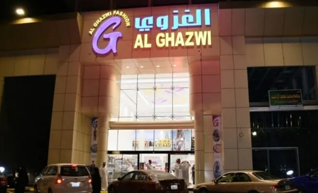 اكثر من 15 ساعة عمل متواصلة في "الغزوي فاشن" بمناسبة العودة للمدارس