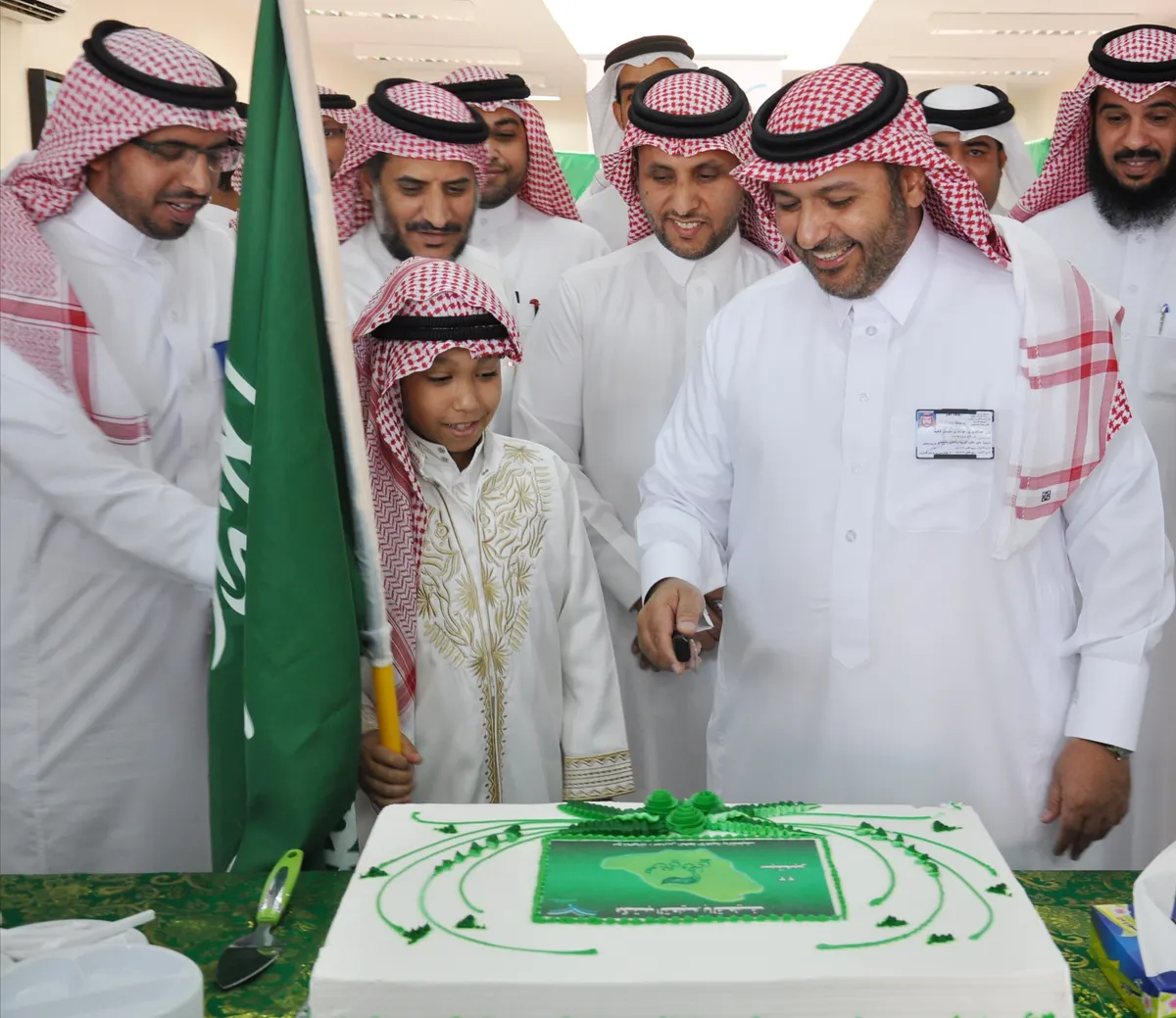 منسوبو تعليم القطيف يهنئون القيادة الرشيدة بذكرى اليوم الوطني الـ 87 للمملكة