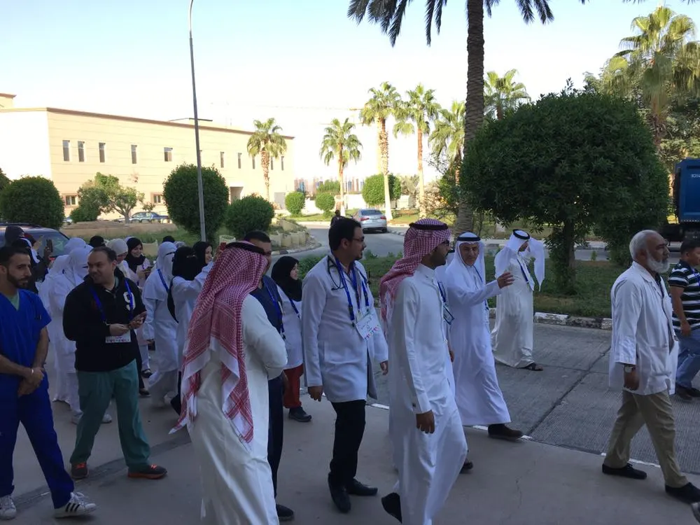 القطيف.. كوادر صحية تحارب السكري بماراثون للمشي