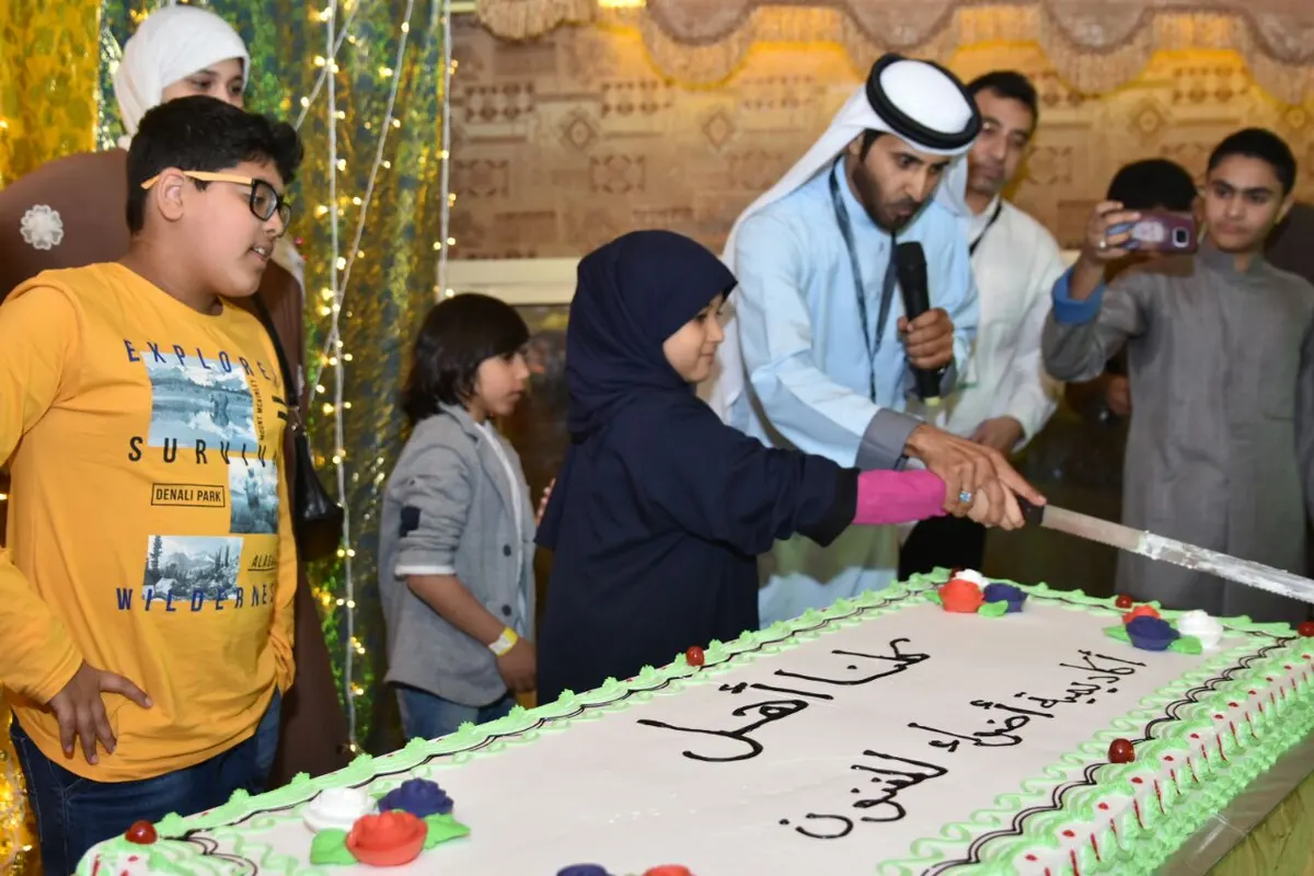 60 يتيماً ويتيمة يشاركون في حفل اختتام الورشات الفنية بقلعة القطيف