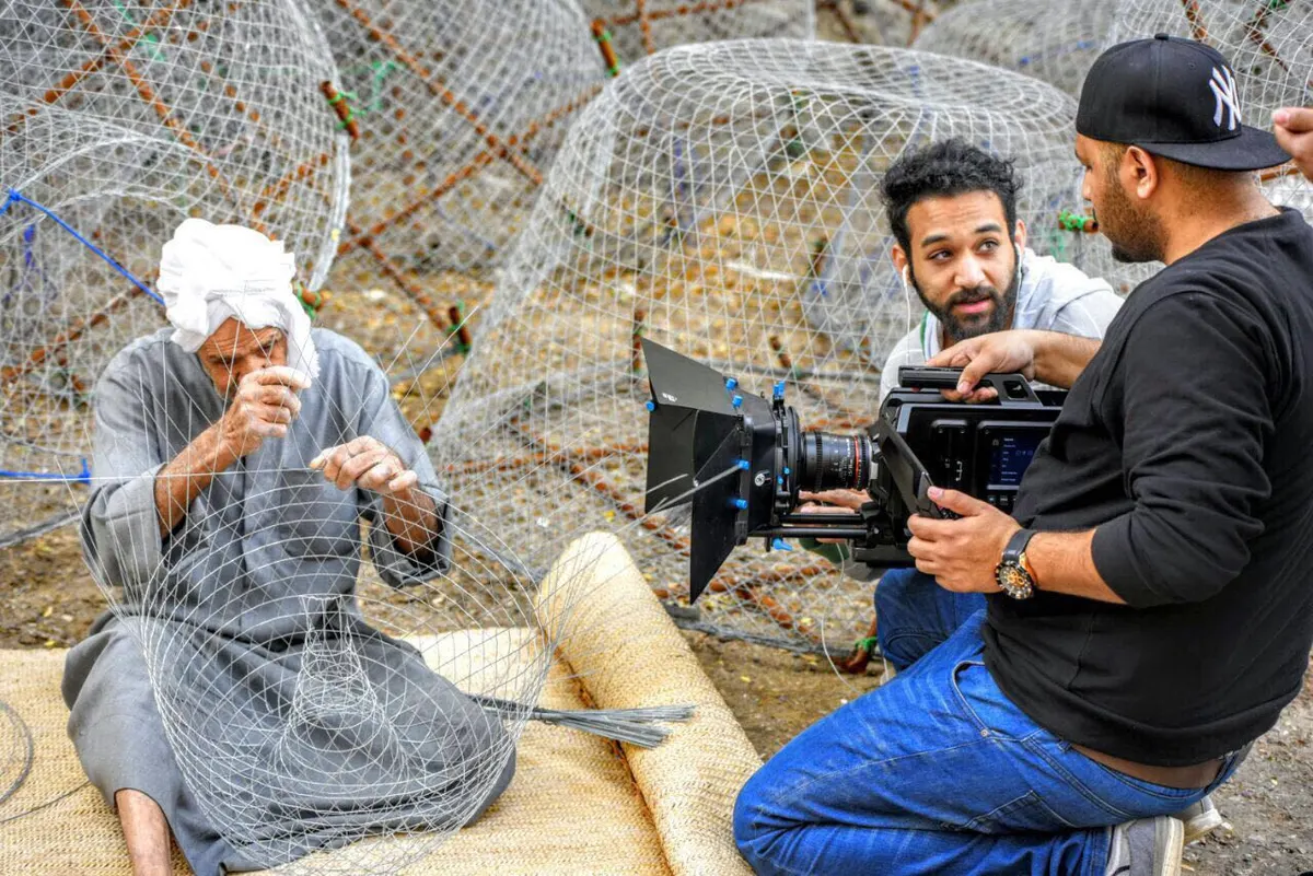 سيهات.. «فتات» صراع رغيف الخبز وطمع التجار