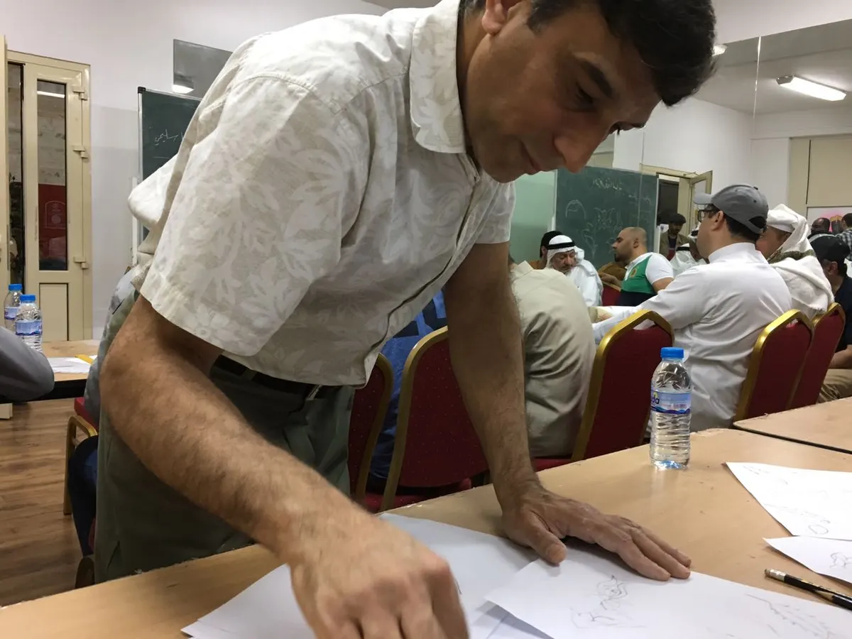 الزاهر يُكمل ورشة "أساسيات فن الزخرفة" بتنمية القطيف