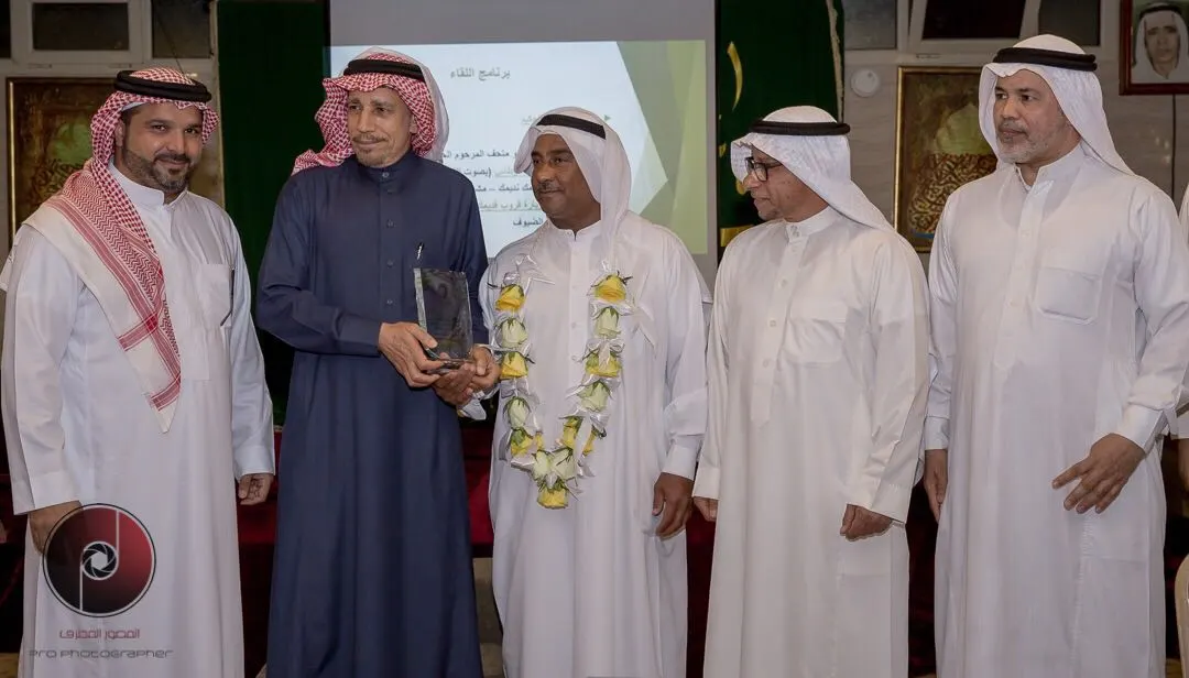 سيهات تحتفي بـ القرطاس «في قديمك نديمك».. شاهد الصور