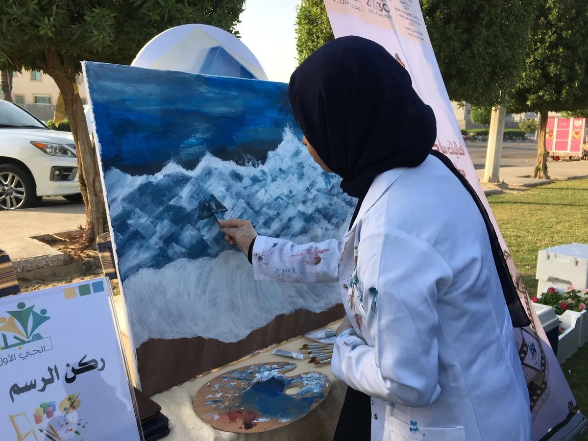 الفن وسيلة للمحافظة على الممتلكات العامة في القطيف