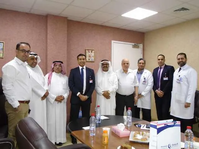 «المواساة» يدعم «الصفا» بـ 25 ألف ريال