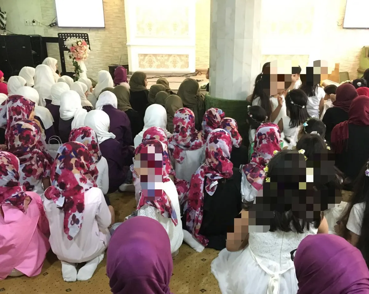 47 حافظةً تعتلي منصة التكريم بدار قرآن القطيف