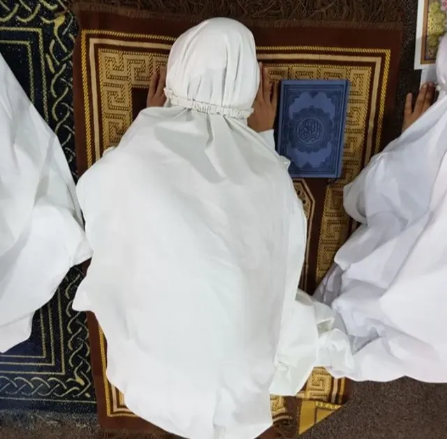 الجارودية.. صغيرات يحيين ليلة القدر بمجلس علي الأكبر
