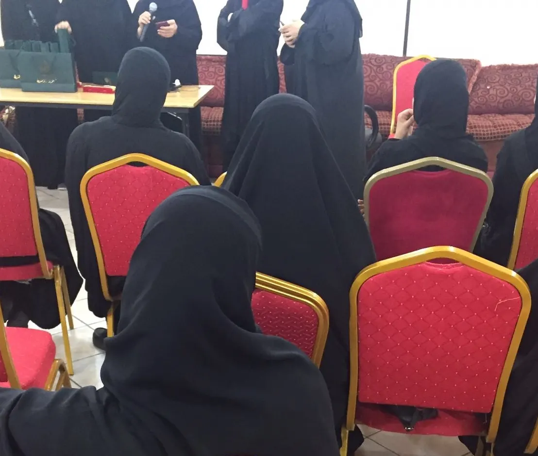 التوبي.. حماد تعرّف 25 سيدة على خدمات الضمان