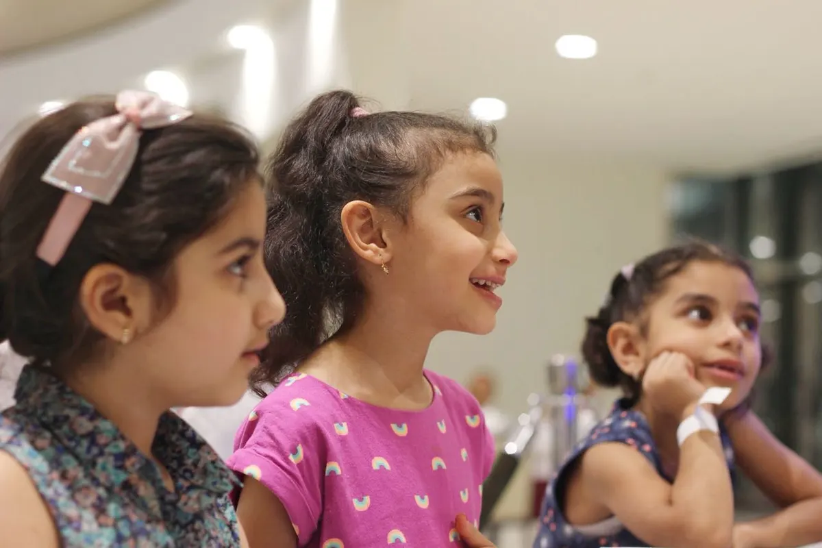 القطيف.. ٣٥ متطوعة يزرعن البسمة في وجوه ٣٨٥ طفلًا