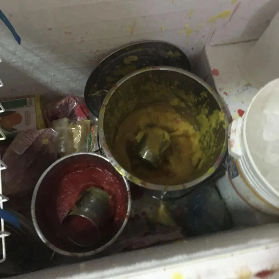 صفوى.. إغلاق 3 محلات وإتلاف 120 كجم من المواد غير صالحة للاستهلاك الآدمي