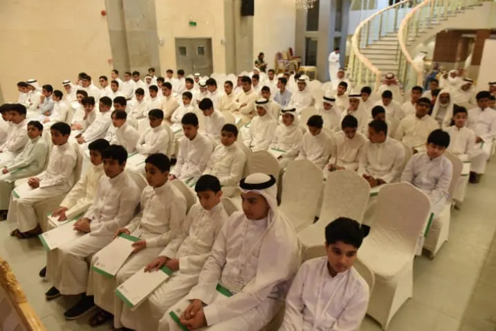 لكل من حضر حفل التفوق بجزيرة تاروت.. شارك في الاستبانة