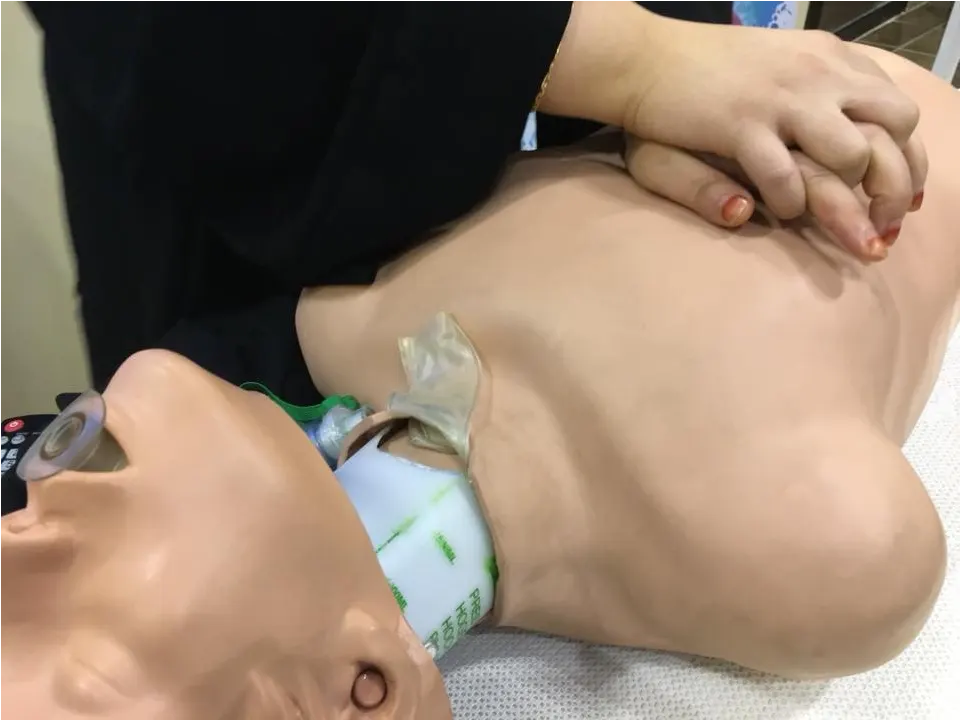 أسعفني.. في مجلس الموسوي بـ سيهات