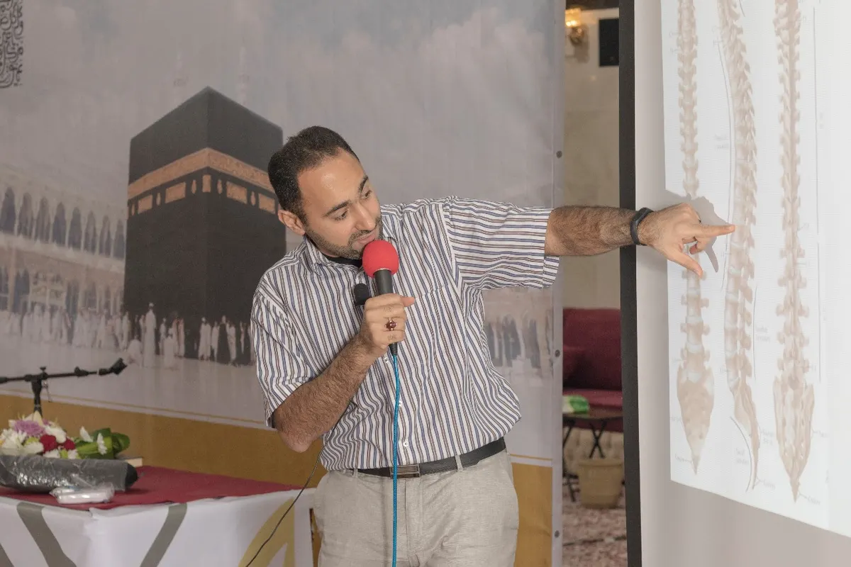 الطويل يوجه الحجاج نحو العادات اليومية الصحيحة قبل تأدية المناسك