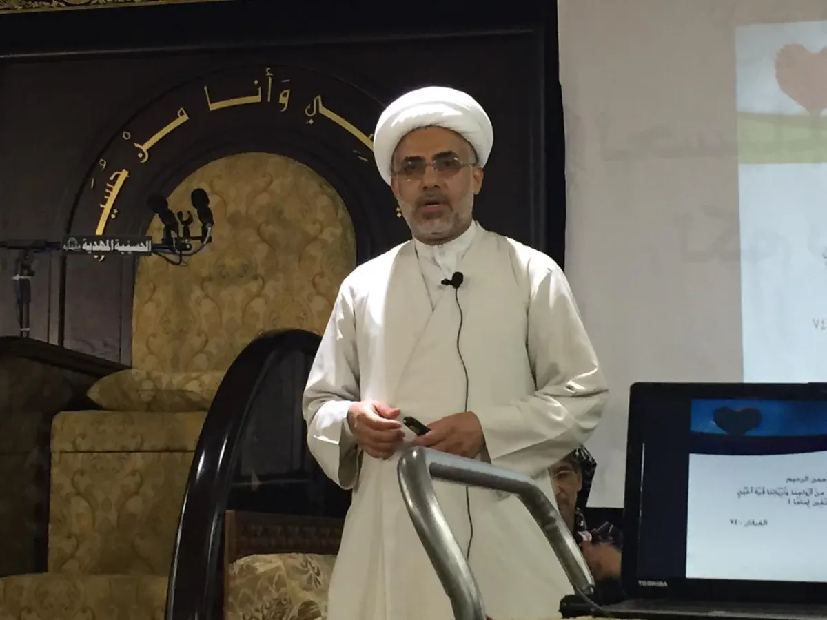 بـ 12 محاضرةً.. البيت السعيد يثقف رواد 5 مجالس حسينية زواجيًا وأسريًا