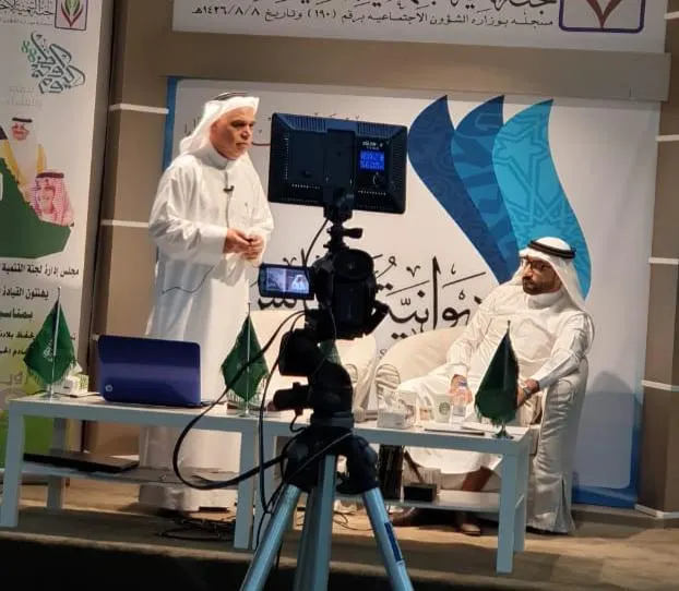 من ديوانية سنابس.. الشبيب: المسوحات الاجتماعية غائبة والنخب منشغلة بالنزاعات