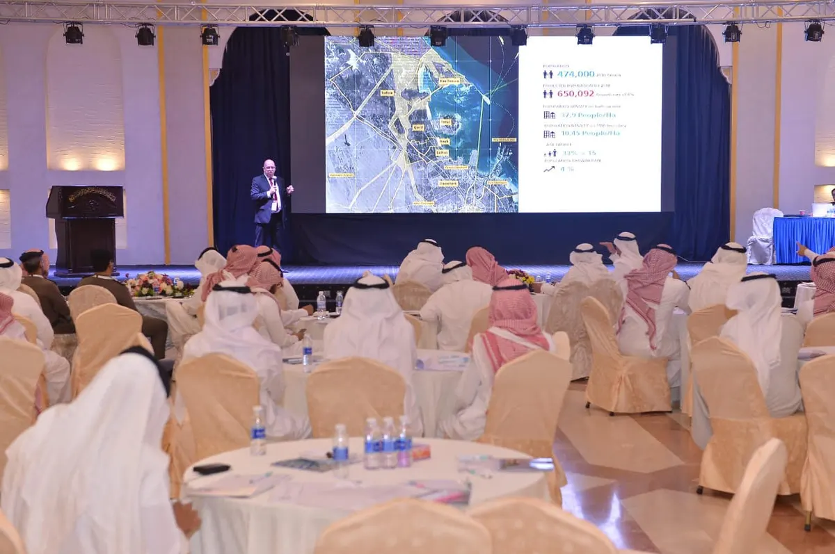 مشاركون في الرؤية العمرانية الشاملة للقطيف يوصون بتأهيل المانجروف والمناطق الزراعية
