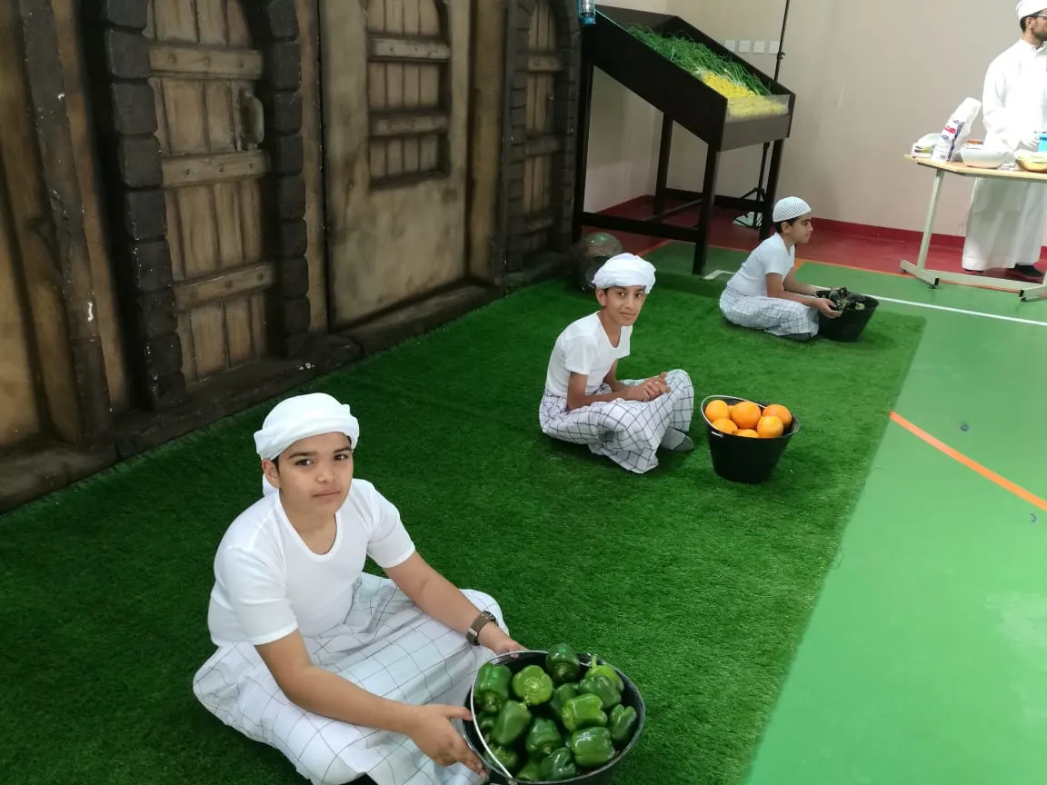 820 مشاركًا يوصون بالتغذية الصحية في مهرجان «عزف الفواكه» بالقطيف