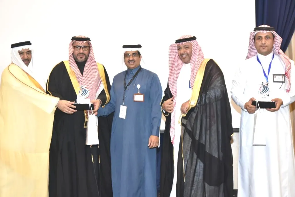 محافظ القطيف يرعى حفل توزيع الجوائز على الفائزين بمسابقة المطرود في دورتها الثالثة