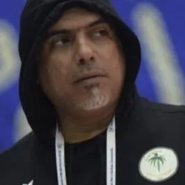 القديح.. صورة لأبطال مضر تثير حفيظة مدير المنتخب السعودي لكرة اليد