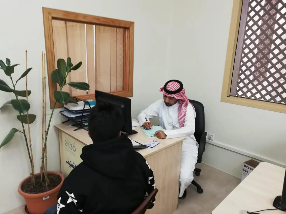 عمل القطيف: ضبط 18 مخالفًا لأنظمة العمل والإقامة في الجش