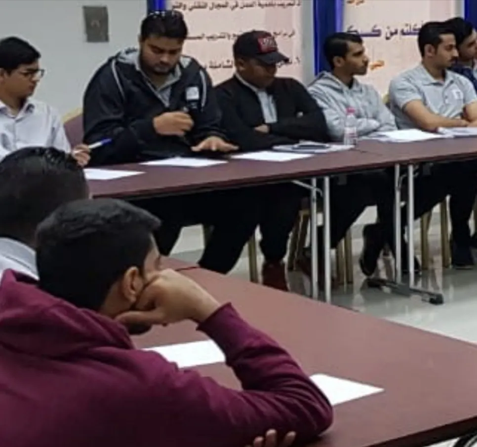 تقنية القطيف توجه 31 متدربًا نحو العمل الحر