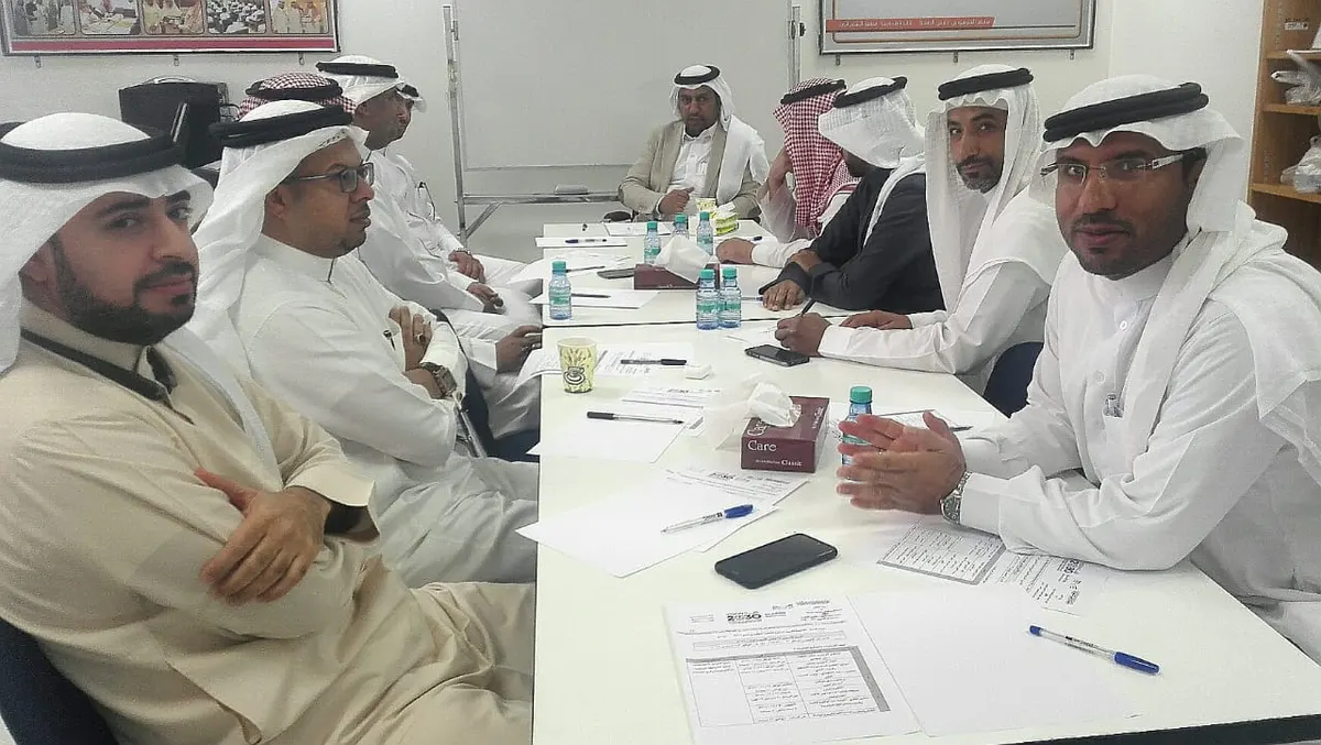 «تعليم القطيف» يبحث الخطط الإثرائية لبرامج وفصول الموهوبين