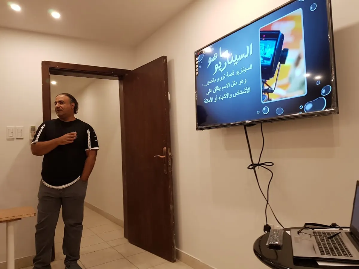 من سنابس.. أبو عبدالله يقود 16 مشاركًا نحو الكتابة الصحيحة للسيناريو في الدمام