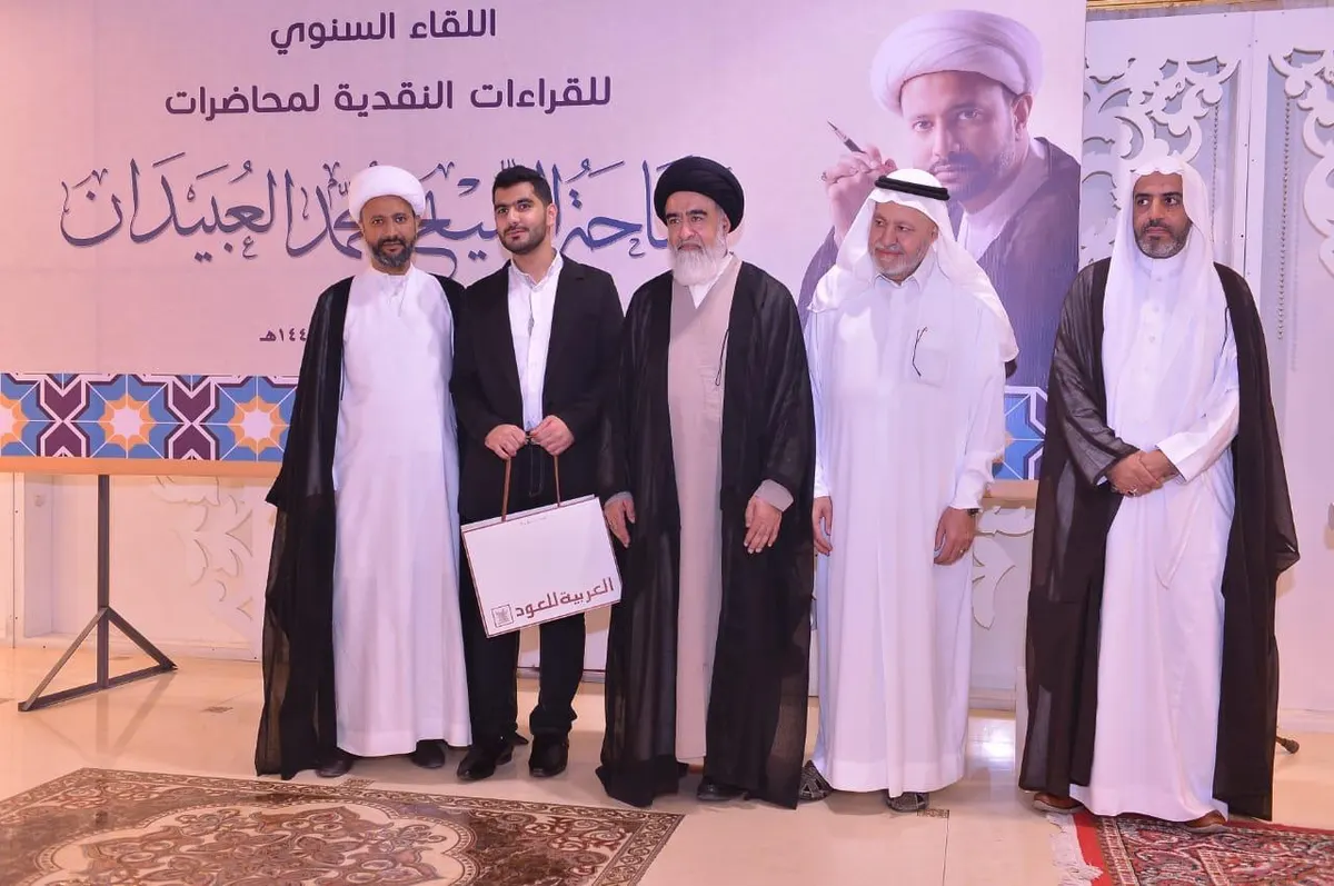 في القديح.. الشيخ العبيدان يحتفي بمنتقديه