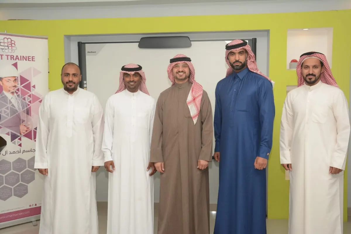 نظير تميّزه الإعلامي ولأول مرة بالقطيف.. المتدرب الذكي يوقع عقد شراكة مع «الوقيان»