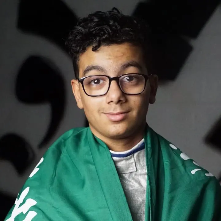 تاروت.. لاعب المنتخب السعودي للمبارزة البحراني يحقق المركز 11 آسيويًا